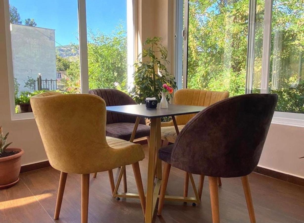 R Hotel Zhaban Zewnętrze zdjęcie